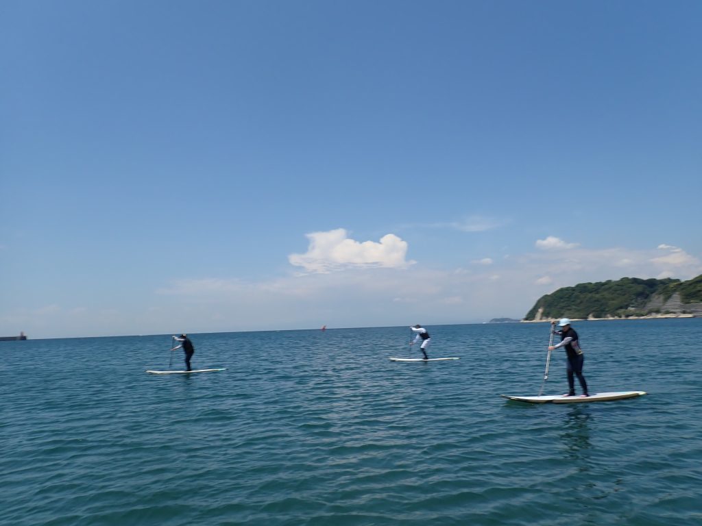 海の上、SUP、青空