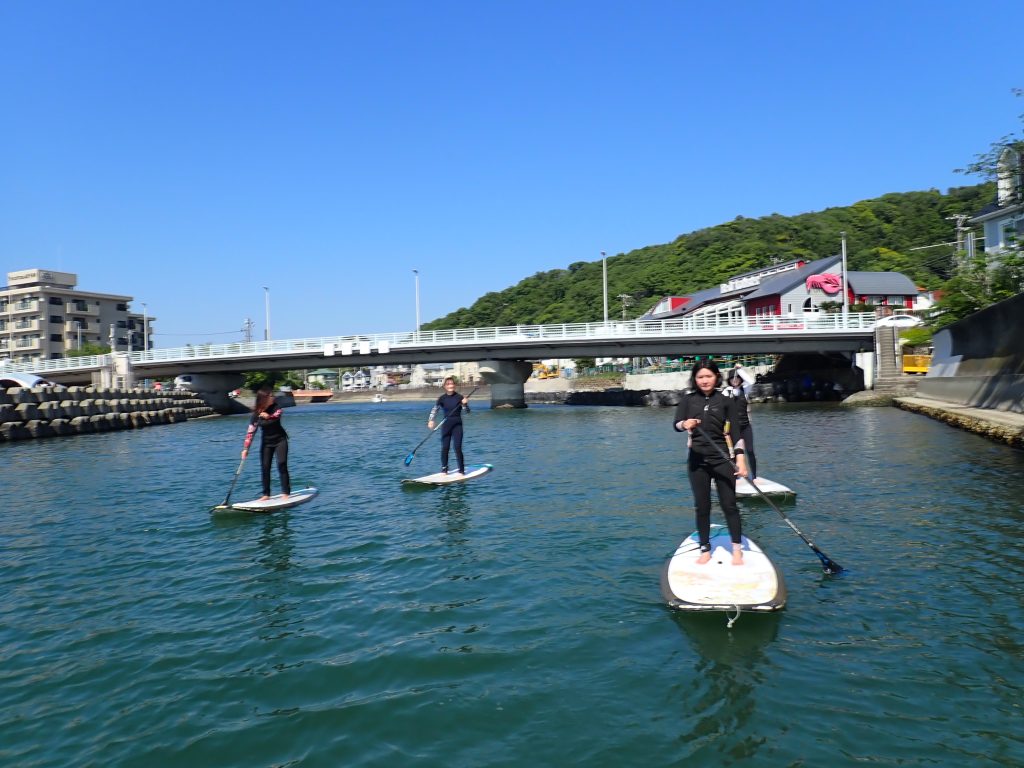逗子湾から川へ