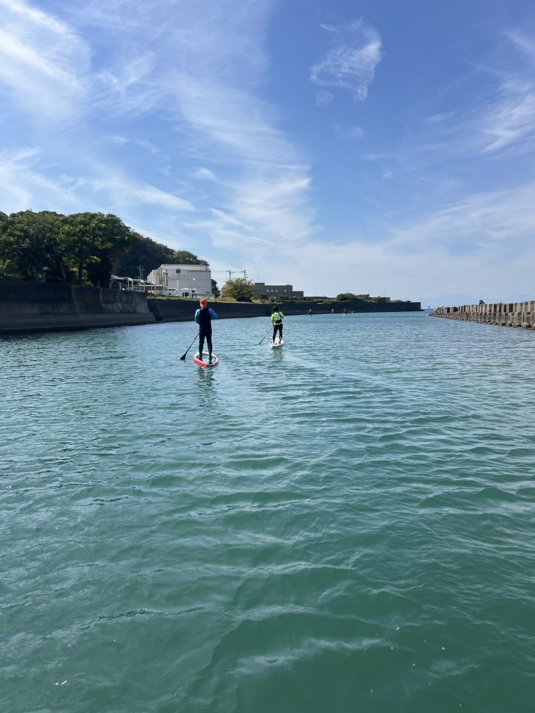 オフショア逗子湾サップスクールの風景