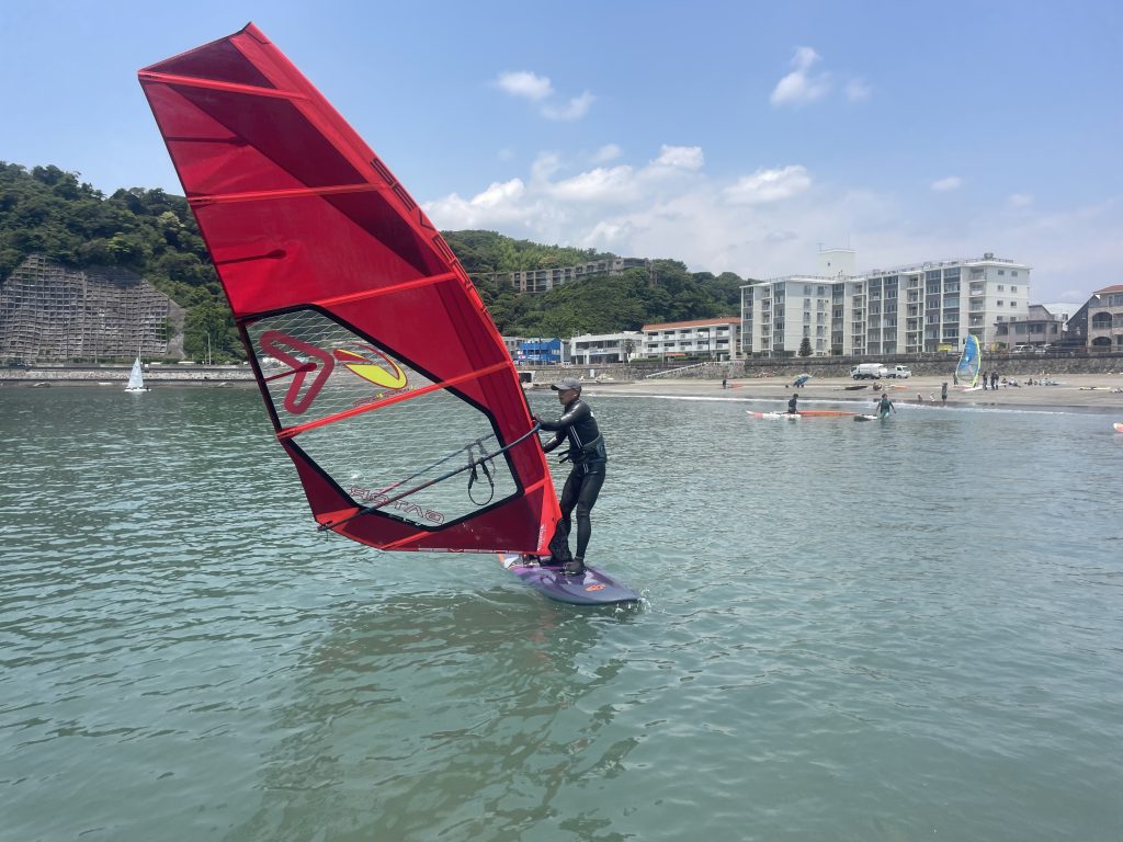 逗子海岸　ウインドサーフィン