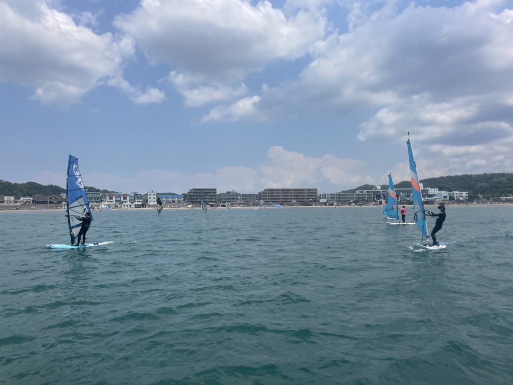 逗子海岸　ウインドサーフィン