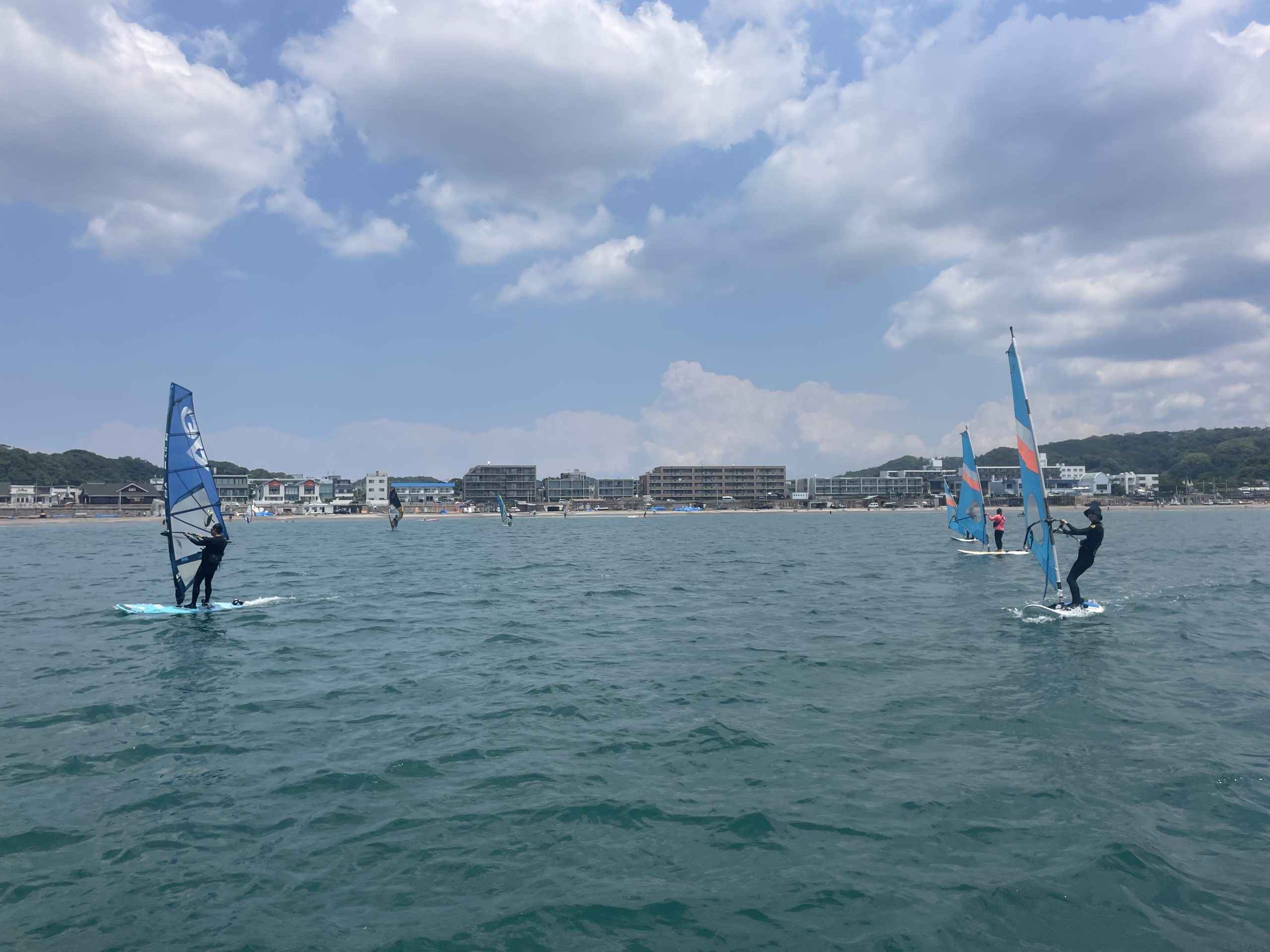 逗子海岸　ウインドサーフィン
