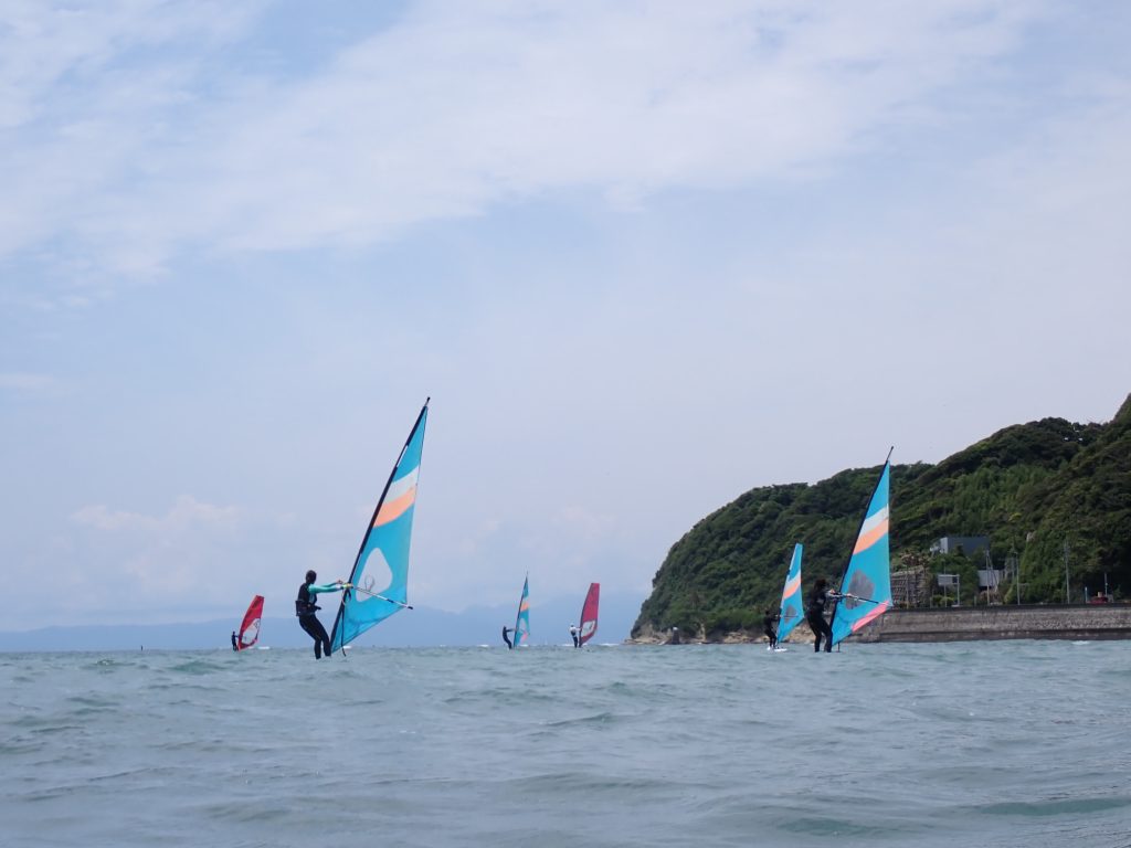 逗子海岸　ウインドサーフィン