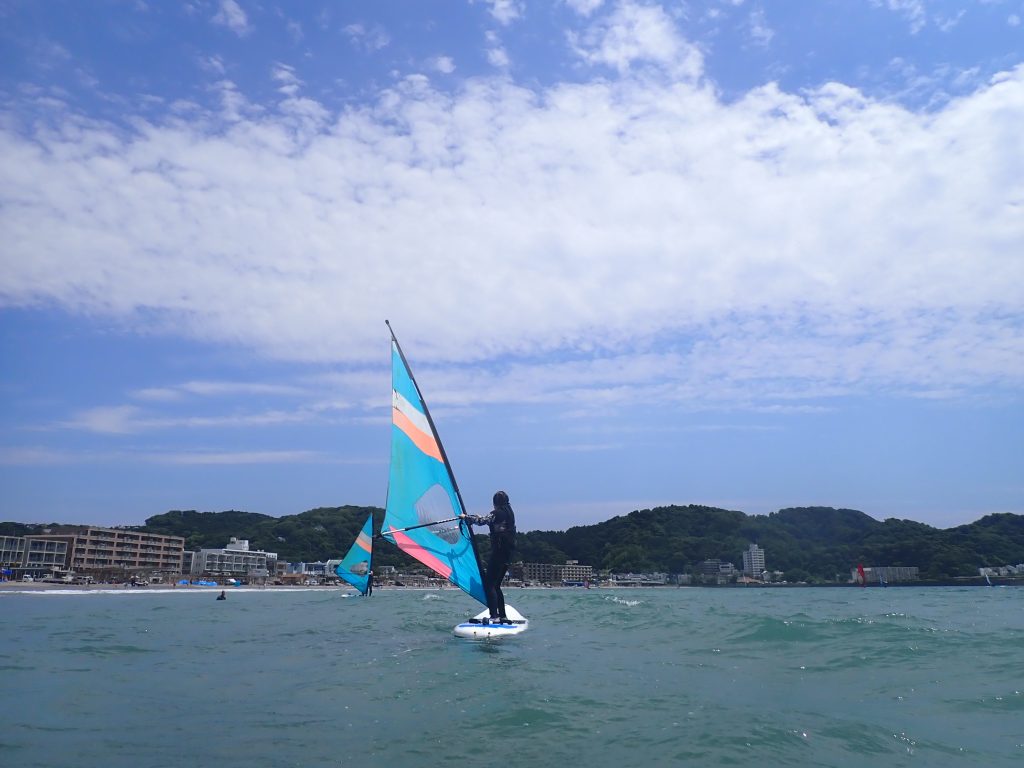 逗子海岸　ウインドサーフィン
