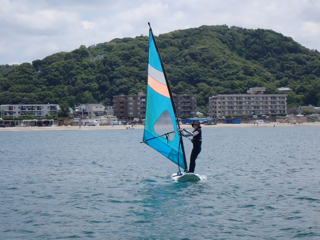 逗子海岸　ウインドサーフィン