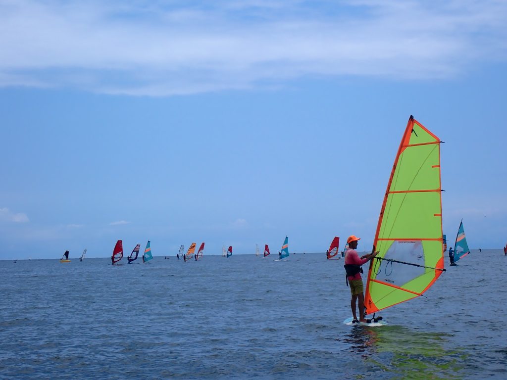 逗子海岸　ウインドサーフィンスクール