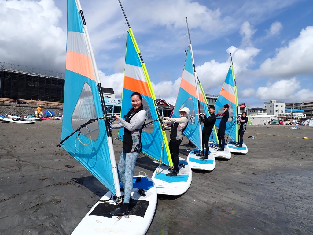 逗子海岸　ウインドサーフィン体験