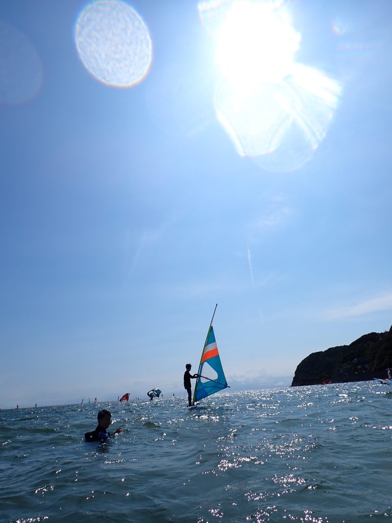 逗子海岸　ウインドサーフィン体験