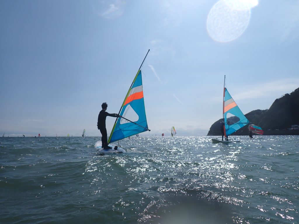 逗子海岸　ウインドサーフィン体験