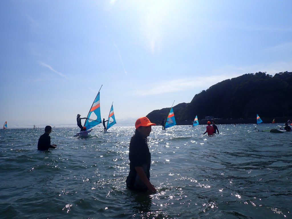 逗子海岸　ウインドサーフィン体験