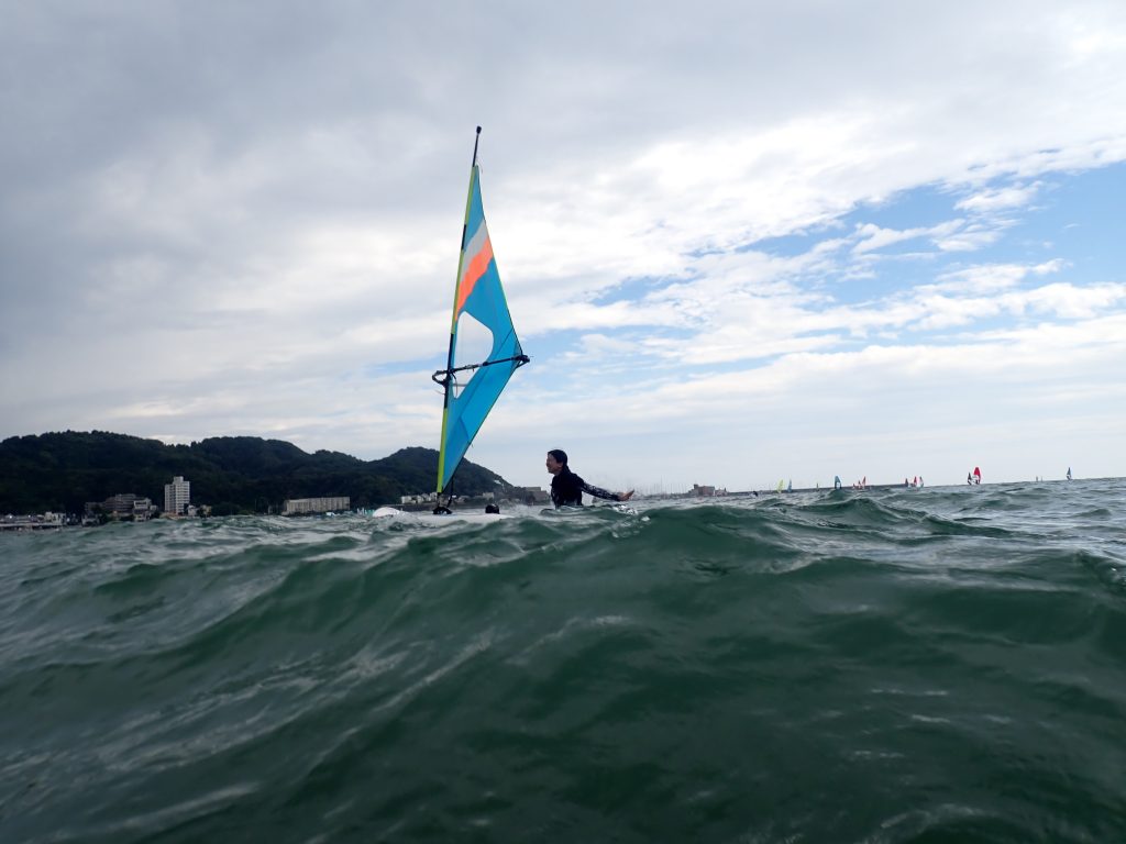逗子海岸 ウインドサーフィン体験
