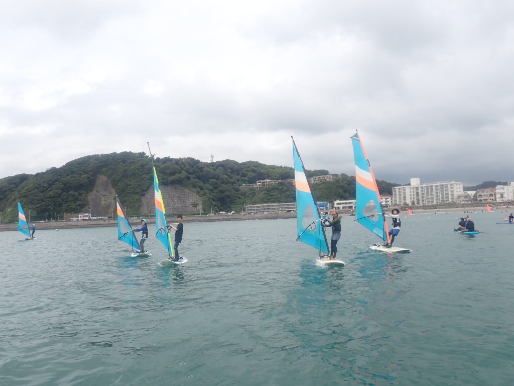 逗子海岸 ウインドサーフィンスクール