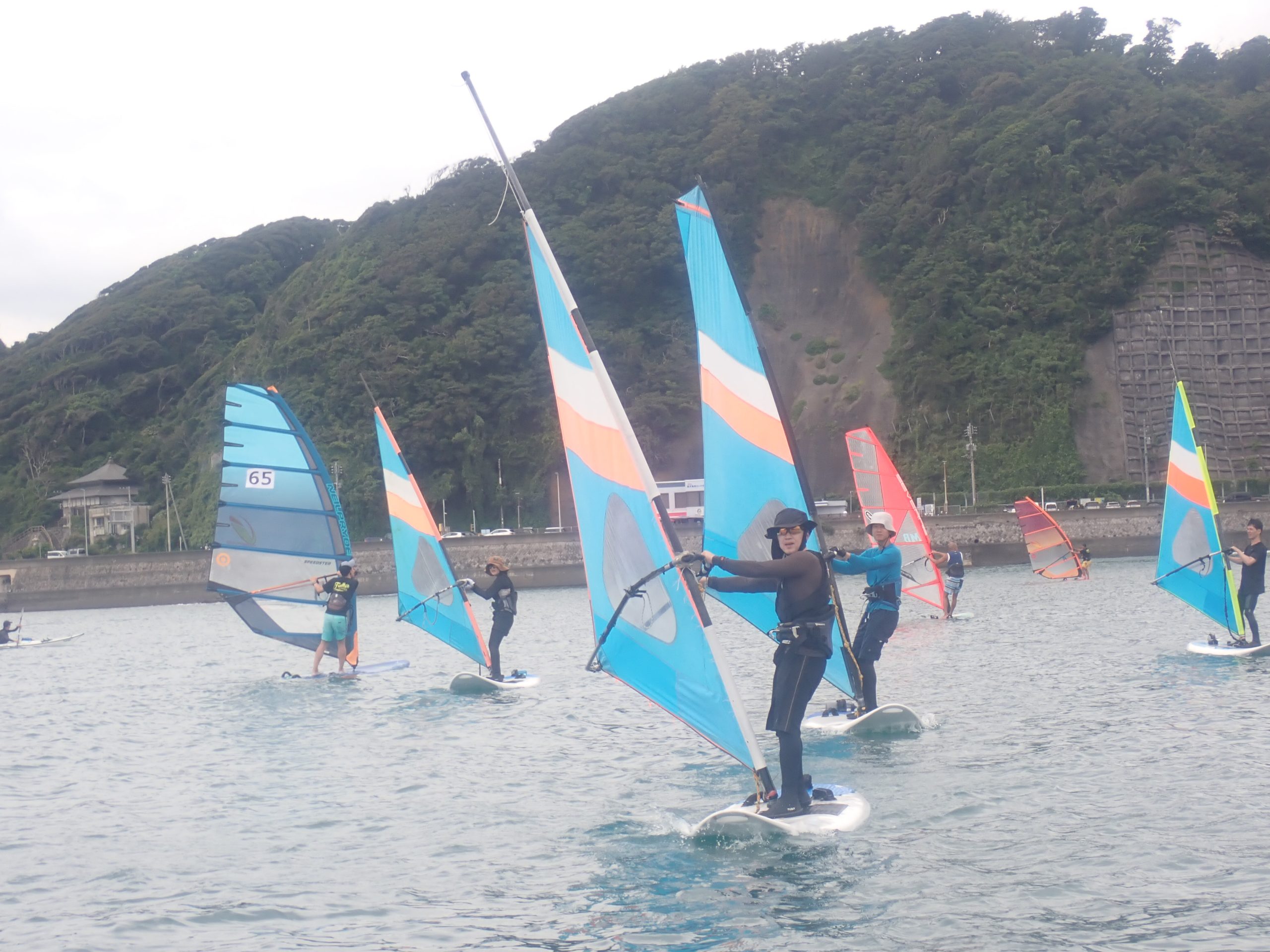 逗子海岸　ウインドサーフィンスクール