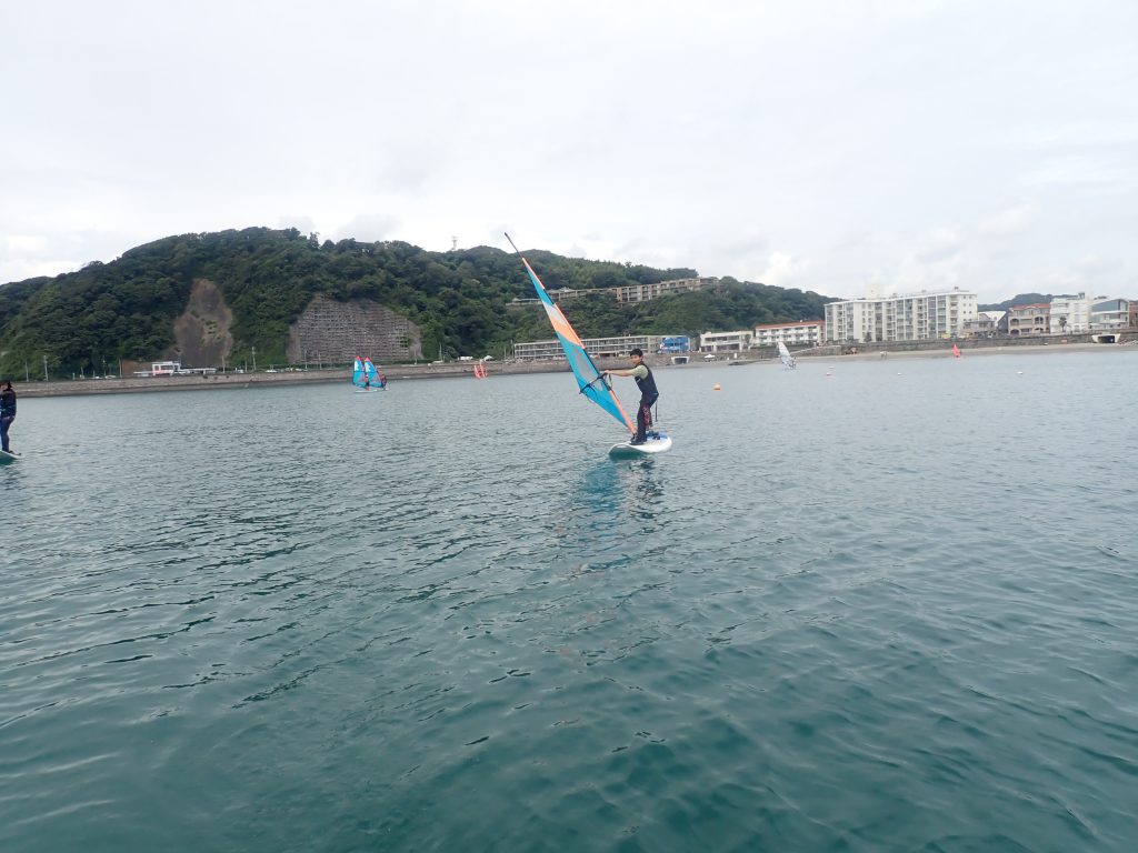 逗子海岸 ウインドサーフィン体験