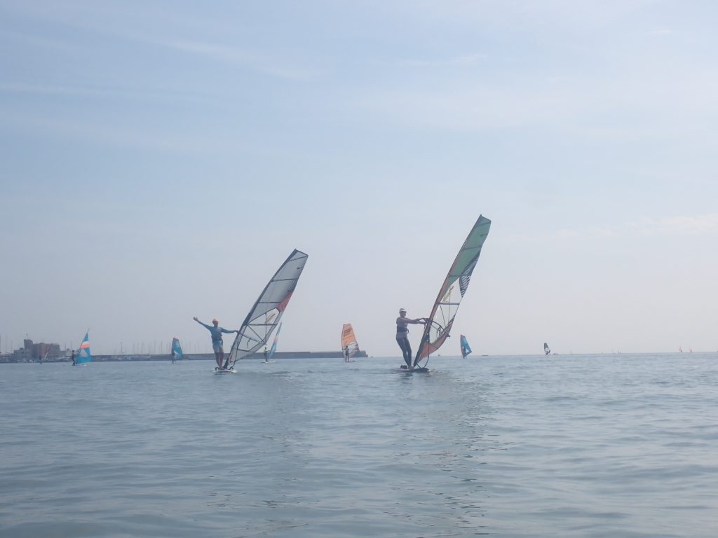 逗子海岸 ウインドサーフィンスクール