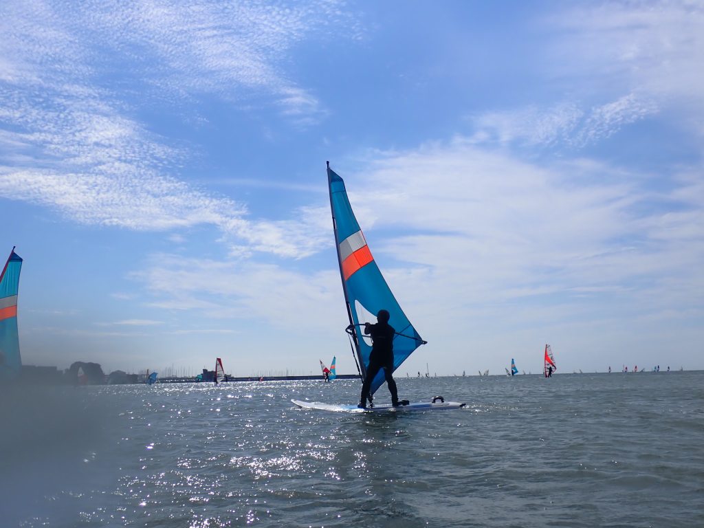 逗子海岸 ウインドサーフィン体験