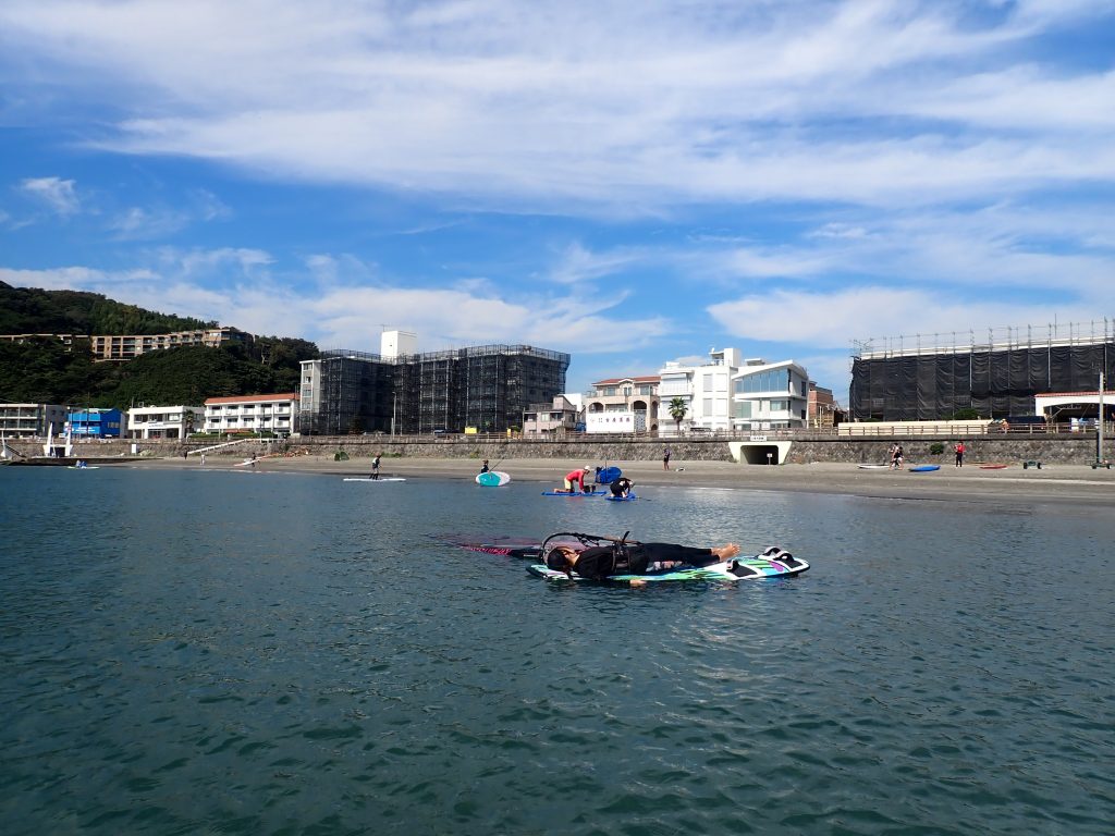 逗子海岸 ウインドサーフィンスクール